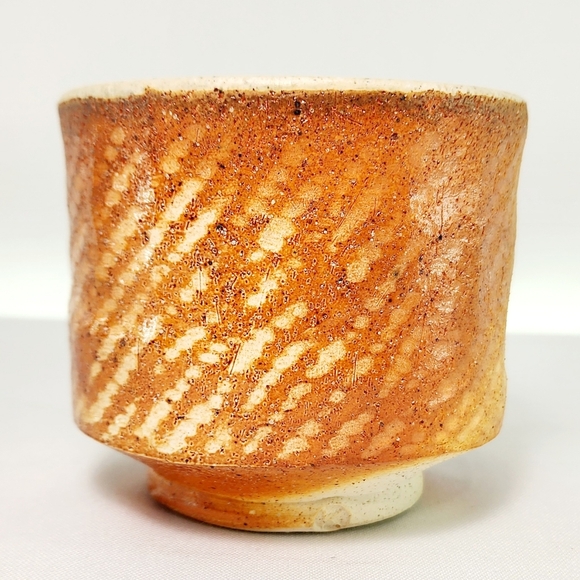 Vintage handmade yunomi cup, matcha bowl, or candle holder - Picture 2 of 9